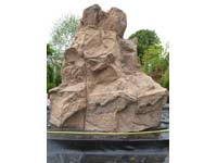 Dekorationsfelsen mit 2 Wasserfällen